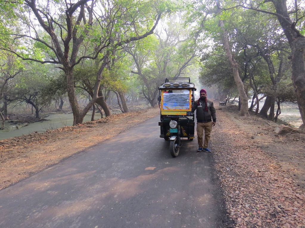 Authorized e-Rickshaw at Keoladeo National Park, Bharatpur (Rajasthan, India)