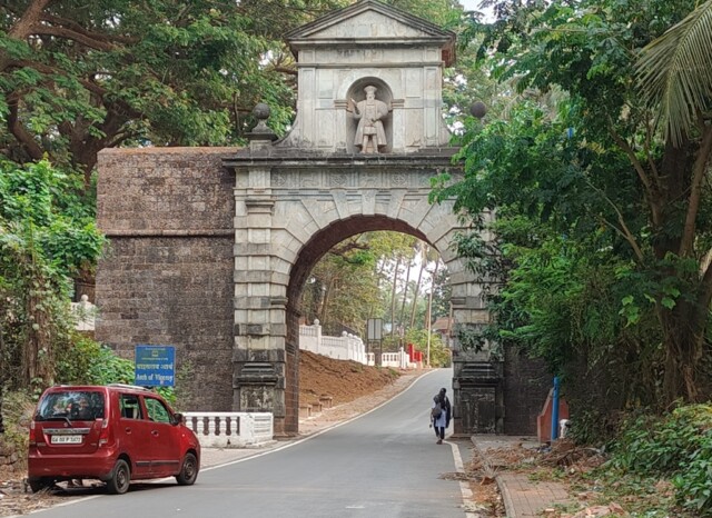 Front View - The Viceroy's Arch (Old Goa, India)