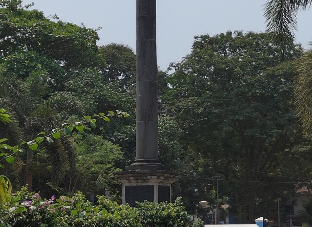 Ashoka Pillar at Garcia de Orta - Municipal Garden in Panjim, Goa (India)