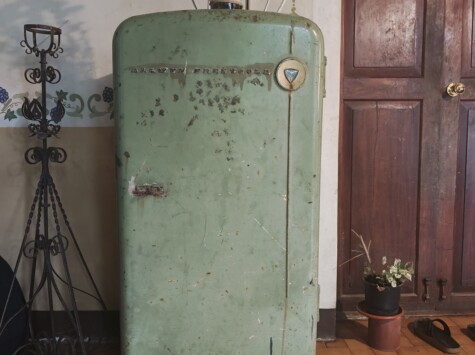 1940s Allwyn Prestcold Kerosene Fridge (made in Hyderabad) at Braganca Pereira Mansion in Chandor, Goa (India)