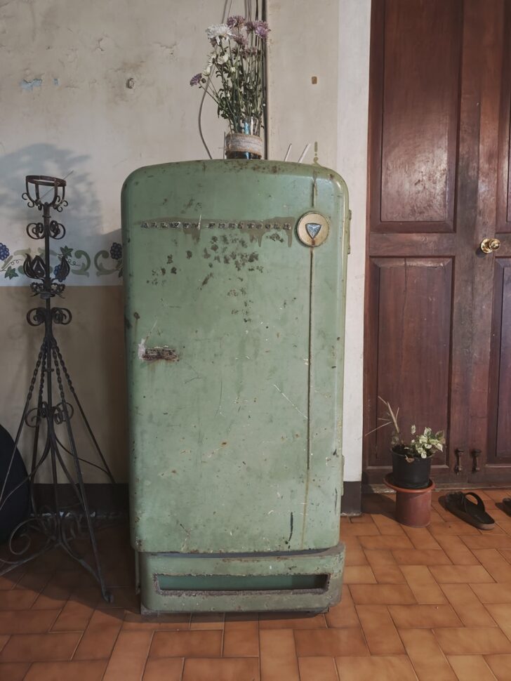 1940s Allwyn Prestcold Kerosene Fridge (made in Hyderabad) at Braganca Pereira Mansion in Chandor, Goa (India)