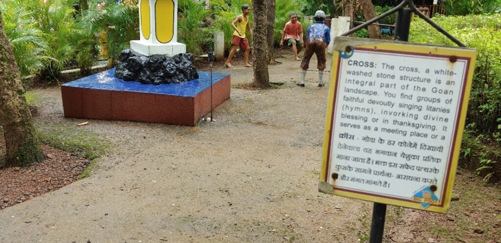 CROSS - An Integral Part of the Goan Landscape