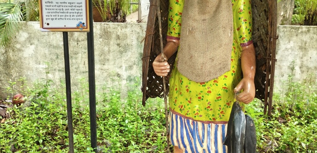 Dameao - Local Fisherman with 'Kondo' - a Traditional Raincoat at Big Foot, Goa (India)