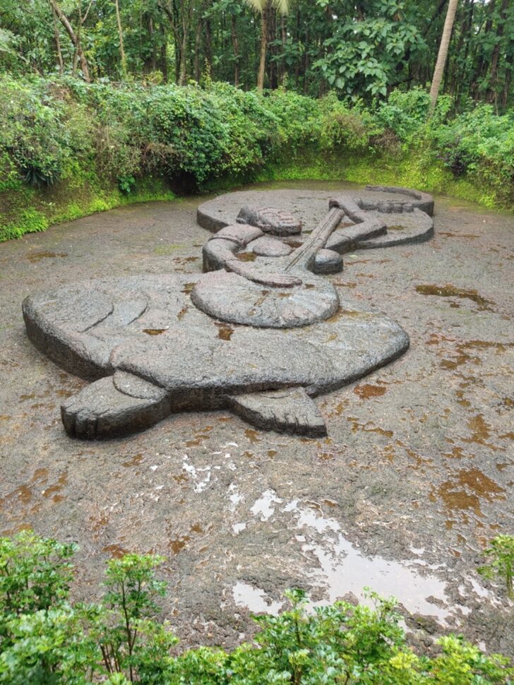 India's Largest, Biggest, Fastest Laterite Sculpture of 'Saint Mirabai' by Maendra Jocelino Araujo Alvares at Big Foot, Goa
