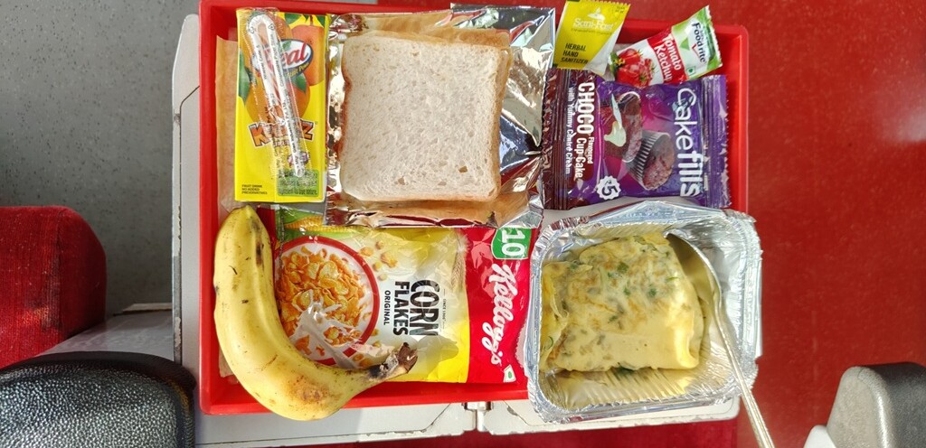 Non-Veg. Breakfast in MAO TEJAS EXP (22119) Vistadome AC (EV)