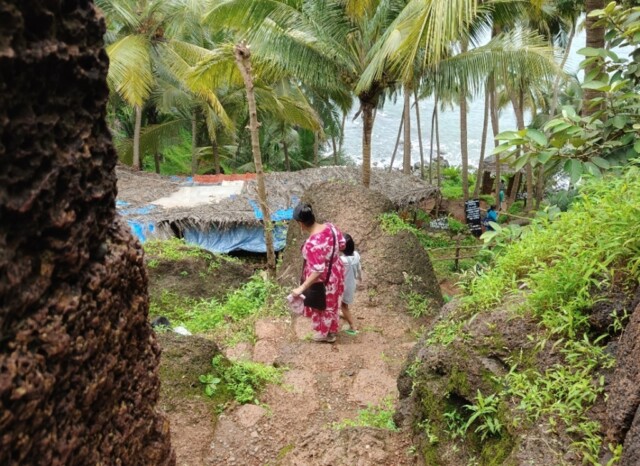 Way to Pebble Beach from Cabo de Rama Fort, Goa (India)