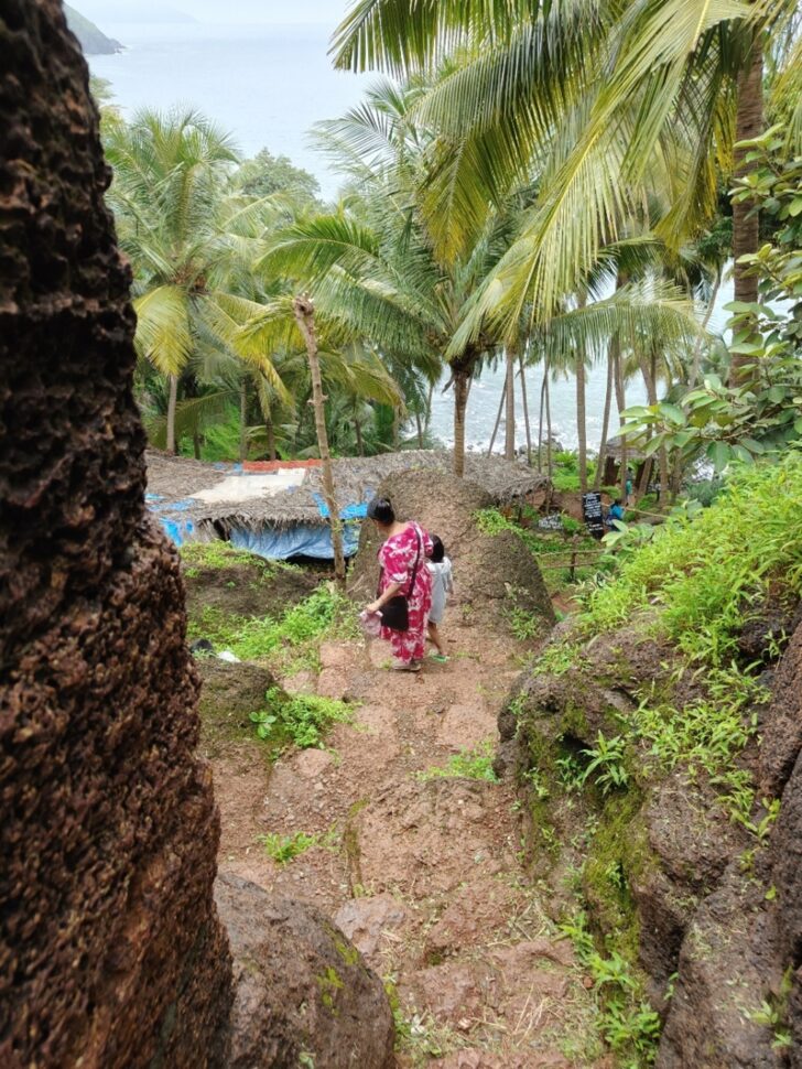 Way to Pebble Beach from Cabo de Rama Fort, Goa (India)
