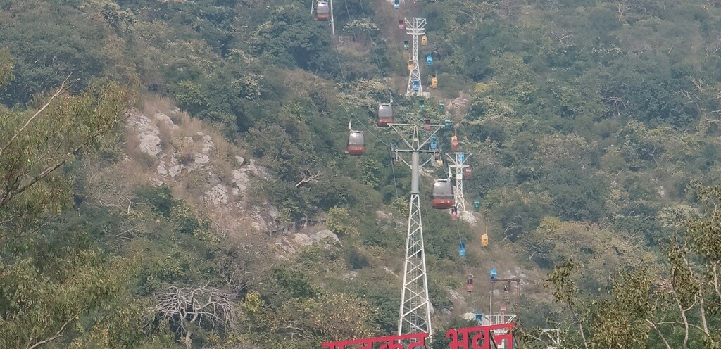 Rajgir (Bihar) Cabin Ropeway for Vishwa Shanti Stupa