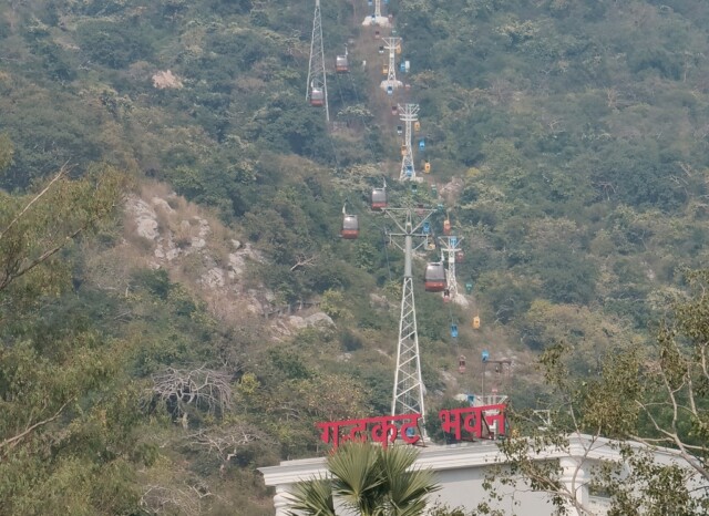 Rajgir (Bihar) Cabin Ropeway for Vishwa Shanti Stupa