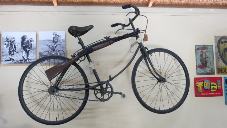 B.S.A. Paratrooper (1939, England) at Vikram Pendse Cycles Private Museum in Pune (Maharashtra)