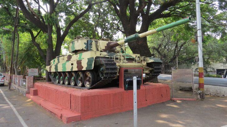 Main Battle Tank Vijayanta at the National War Memorial Southern Command in Pune (Maharashtra, India)